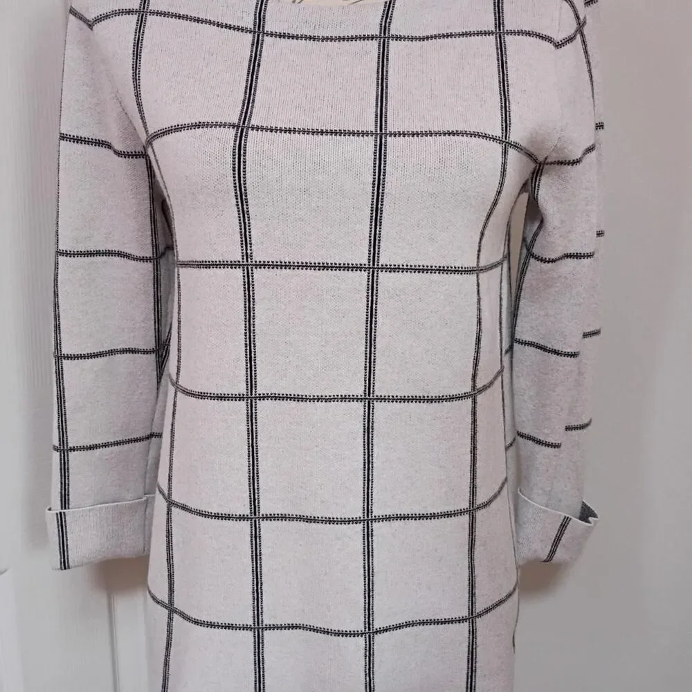 Tahari  Women's Jumper SIZE M